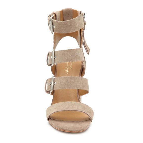 DSW • Crown Vintage Elsey Sandal - Picture 2 of 15